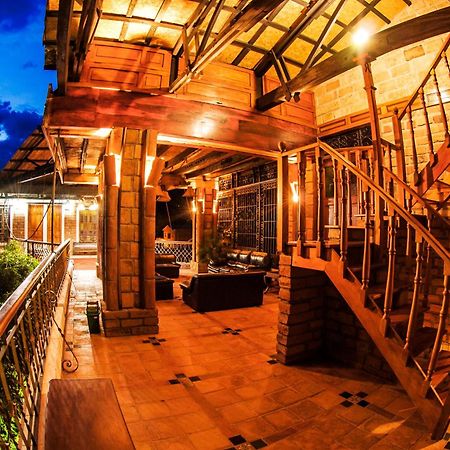 Hosteria De La Plaza Menor سانتا في دي أنتيوكيا المظهر الخارجي الصورة