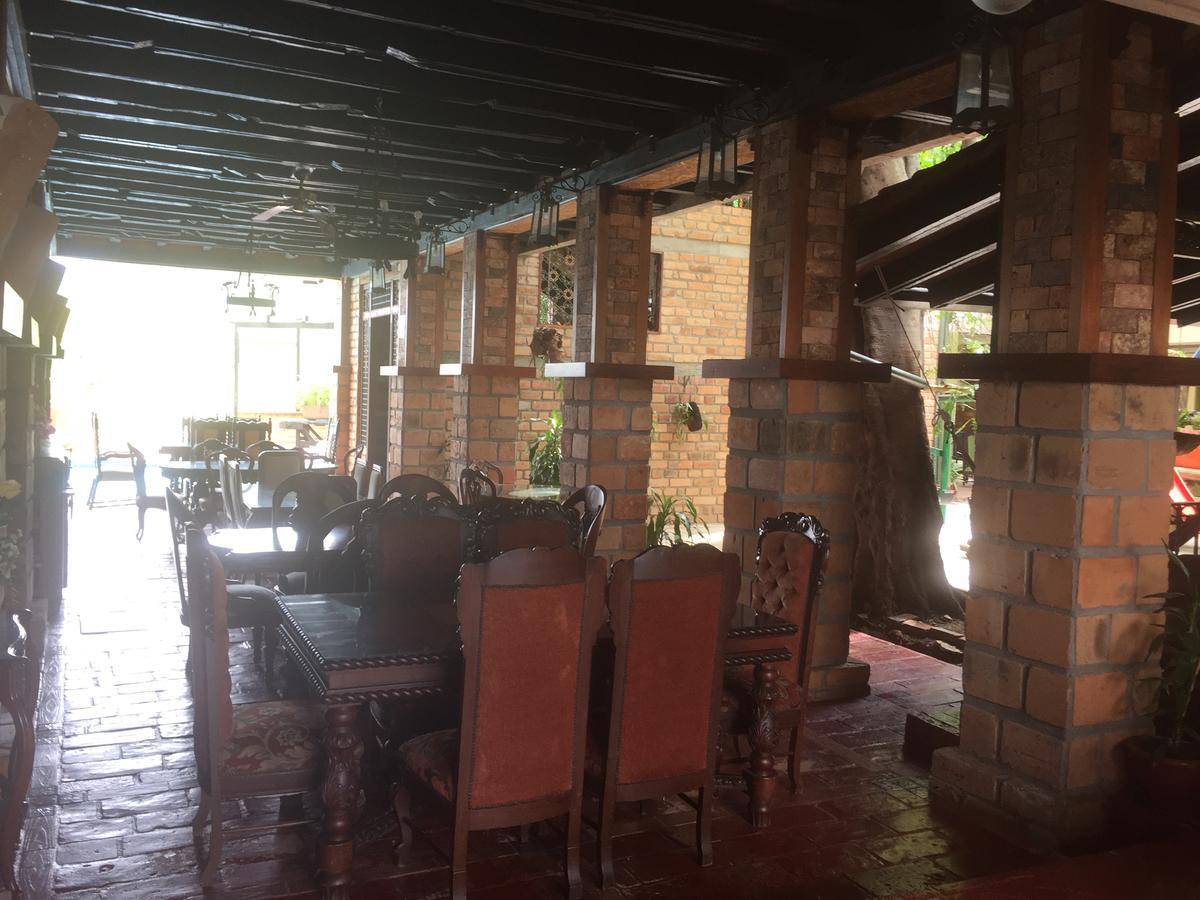 Hosteria De La Plaza Menor سانتا في دي أنتيوكيا المظهر الخارجي الصورة